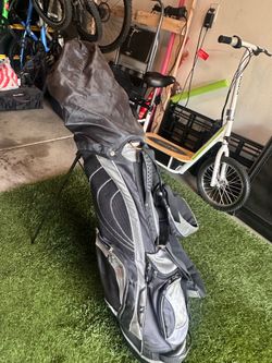 Golf clubs & standing bag