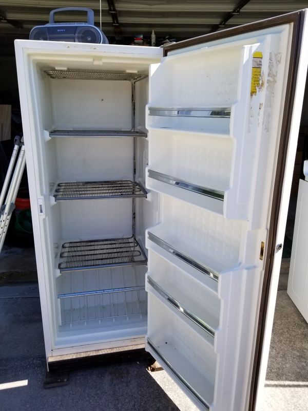 Upright deep freezer for Sale in Columbia, SC OfferUp