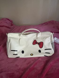Hello Kitty Traveling Bag