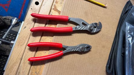 Icon pliers