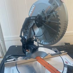 Ridgid 12" Corded Dual  Bevel Miter Saw With LED Cutline Indicator MISSING BOTH FENCES