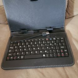 8 Inch Tablet Case With USB Keyboard 