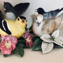Vintage Lenox Fine Porcelain Decorative Bird Figurines Collection, 23 pc set