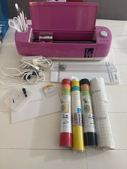 Cricut Explore Air 2 Bundle with Accessories