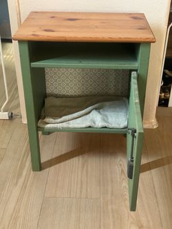 Kitchen dresser