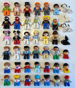 Lego Duplo Figures Lot (43)