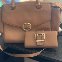Michael Kors Purse & Wallet 