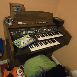 Piano Baldwin