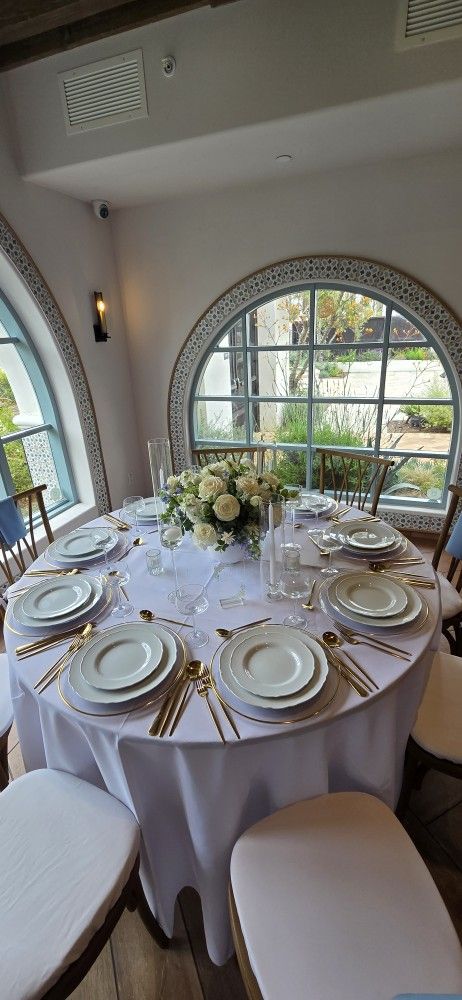 Wedding Decoration Coordinator