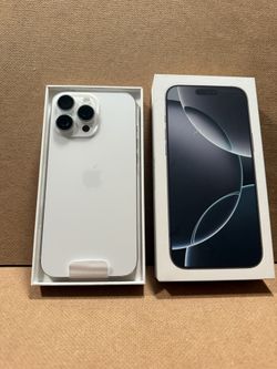 iPhone 16 pro Max 256gb Silver  5g Unlocked 