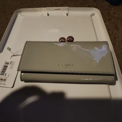 New Over 100 Wallet Tag Still On It 