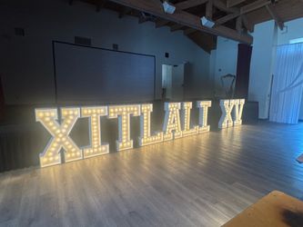 Marquee light up letters