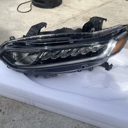 2020 Honda accord sport Headlights