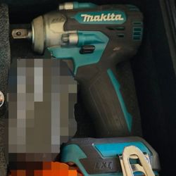 Makita 18v 1/2 Dr Impact Wrench (XWT15) Tool Only