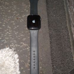 Apple Watch Series 5 GPS/Cellular Carrier Unlocked