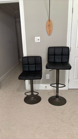 Set of 2 Adjustable Black Bar Stools
