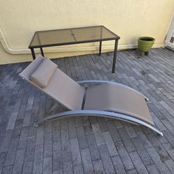 Outdoor Chaise Lounge Chair 
