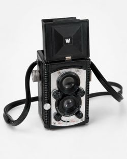 Vintage Wittnette Chrono Lens Twin-Lens Reflex Camera - Uses 620 roll film.