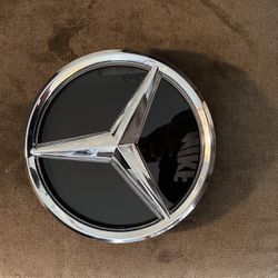 Mercedes LED Emblem 