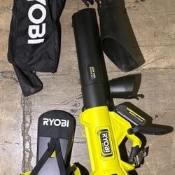 Ryobi 40V HP Brushless 100 MPH 600 CFM Cordless Leaf Blower/Mulcher/Vacuum with (1) 4.0 Ah Batteries and Charger