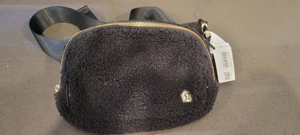 Lululemon Belt Bag