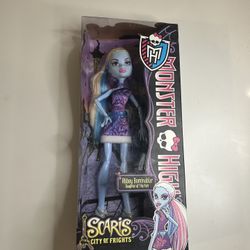 Monster High Scaris Abbey Bominable Fashion Doll