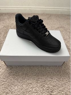 Black Nike Air Force 1