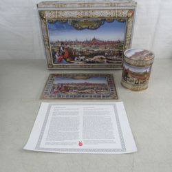 Lebkuchen-Schmidt Nurnberg Germany Biscuit Cookie Tin Box & Extras


The tin cookie/biscuit tin box is 16 1/4" length X 6 3/4" height X 11 3/4" depth,