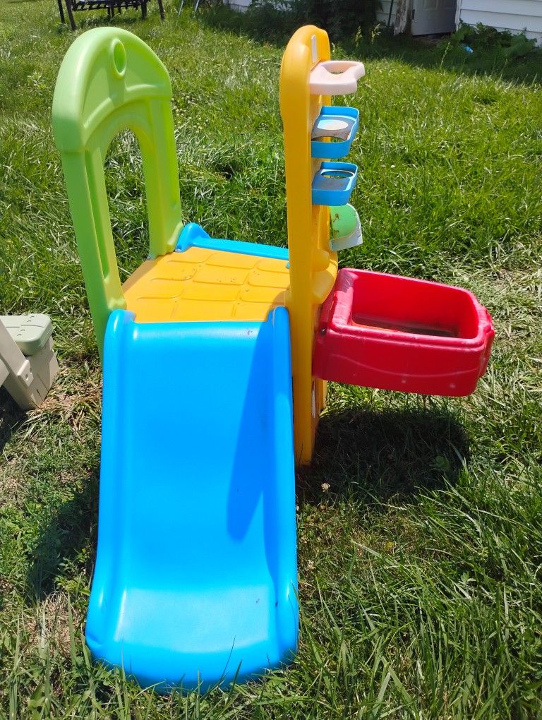 Kids Slide And Water