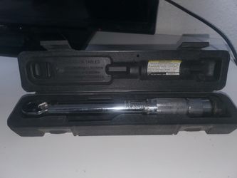 Pittsburgh Pro Click type Torque Wrench