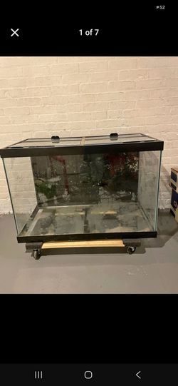 60 GALLON TANK WITH LIDS
