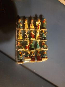 20 VICTORIAN ORNAMENTS FROM THE 1980