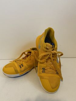 Nike Boys snickers Size 6 Y USA