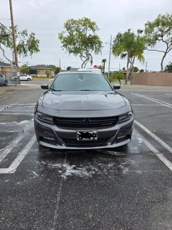 Dodge sharger sxt plus 2018