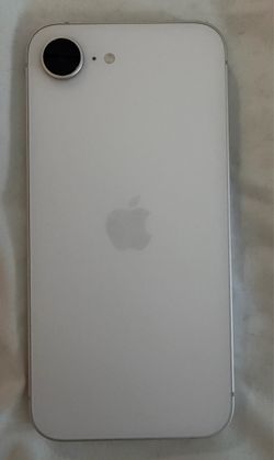 Very good condition Iphone 16e.  White color 128gb Open line 90% battery life with magsafe casing and complete charger with box