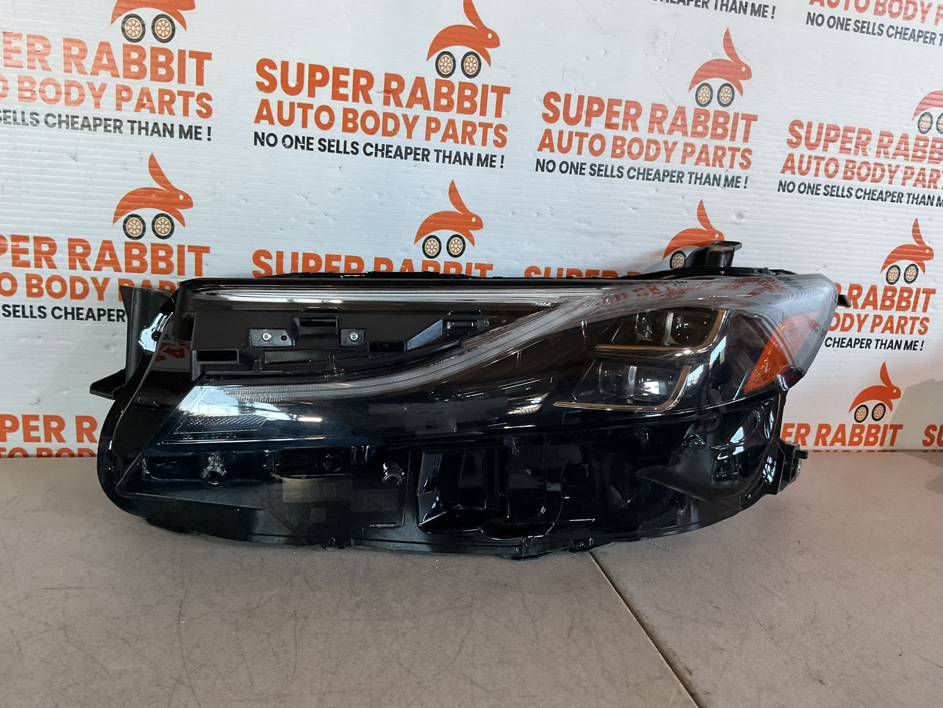 2025 CAMRY XSE XLE Driver LED Headlight CHEAPEST Original ✅