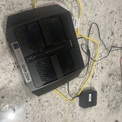 Netgear Nighthawk X6 Triband WiFi Router R8000 AC3200