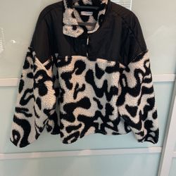 Women’s Sherpa Jacket