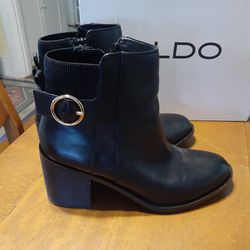 Aldo Black Leather Booties Size 8 Only Worn Once Rosaldi Clean I Paid $130
