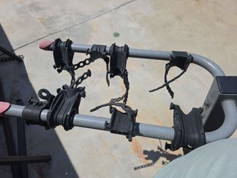 Yakima 4 bikes carrier and a 3 bike carrier