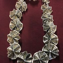 Money Lei
