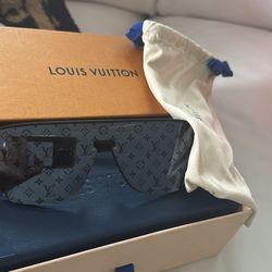 Louis Vuitton monogram sunglasses