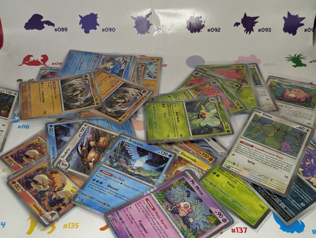 Lots Of New Pokemon Cards