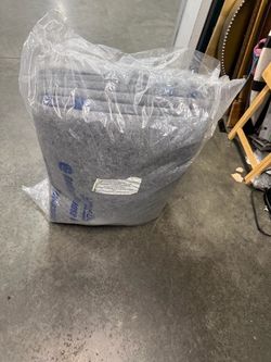 12 brand new moving blankets