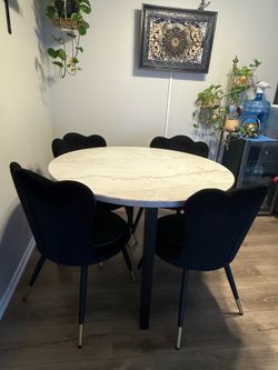 Marble dinning table w/ chairs