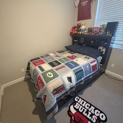 Pottery Barn Full Size Bed And Cabinet Set 