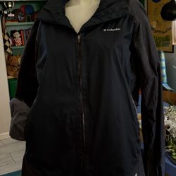Women’s Columbia Jacket