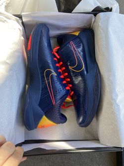 Nike Kobe Caitlin Clark Blue Size 8 Men