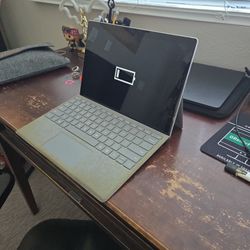 Surface Pro 7 