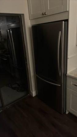 Large Refrigerator